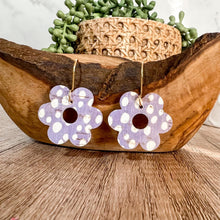 Load image into Gallery viewer, Genuine Leather Flower Earrings