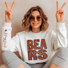 Load image into Gallery viewer, Sport team Crew Neck